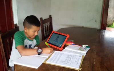 Más de 80 mil estudiantes en Ibagué, continuarán recibiendo formación en sus casas