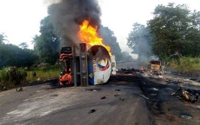 Explosión de Camión cisterna deja hasta el momento 7 muertos y cerca de 50 heridos en Magdalena, imágenes impactantes