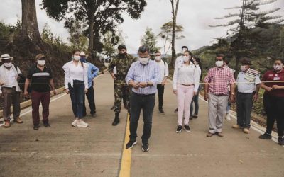 Gobernador Ricardo Orozco, entregó a la comunidad de Rioblanco, la pavimentación en la vía Herrera – Palonegro – Los Guayabos