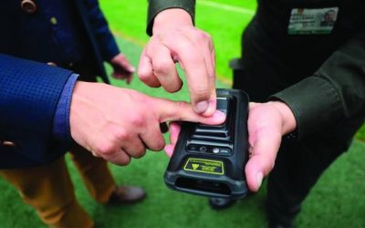 Dispositivos móviles con biometría permiten monitorear espacios y edificios para prevención del Covid-19