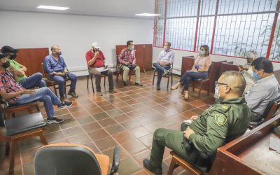 En mesa de negociación los taxistas exigieron mejores garantías para su trabajo