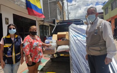 Familia damnificada por incendio en el barrio Villa Luces, recibió ayudas