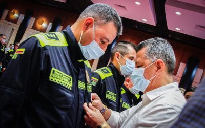 Exaltación a funcionarios activos de la Fuerza Pública