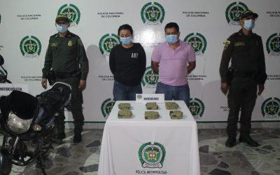 Llevaban 3 mil dosis en una moto