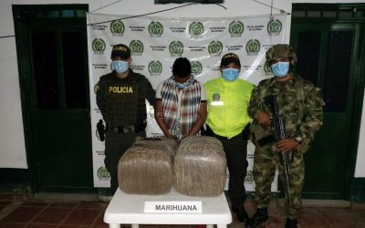 Capturaron a «Ferney» con 37 kilos de marihuana en un taxi