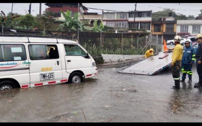Más de 10 emergencias por inundaciones fueron atendidas por los Bomberos