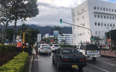 Semáforos de la calle 60, en mantenimiento