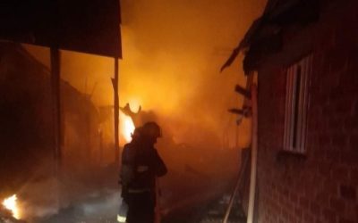 Autoridades atendieron incendio estructural durante la madrugada del miércoles