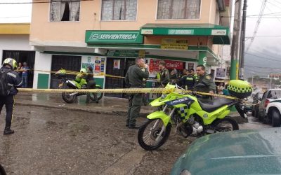 Macabro hecho, una mujer y su hija de 18 meses fueron encontradas muertas