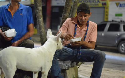 Cena navideña para habitantes de calle, acciones que valen 