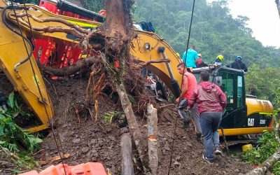 Este es el listado de personas que iban en bus sepultado en Risaralda.