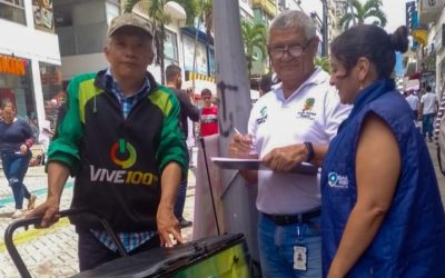 Vendedor ambulante en mal estado de salud, fue ayudado