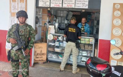 Gaula Militar capacita comerciantes y civiles en Flandes