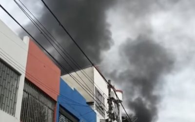 Impresionante humada dejó incendio en la 17 con 5a en Ibagué