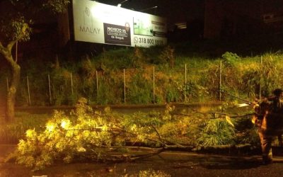 Inundaciones tras fuertes lluvias en Ibagué