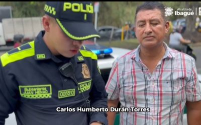 Sancionado taxista que botó basura a la calle