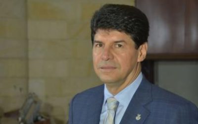 Este es el tolimense que gana más que el Presidente