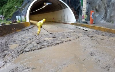 El Tolima incomunicado por derrumbes