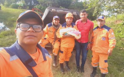Mujer en trabajo de parto y su bebé fueron salvados