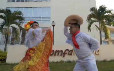 ¡La fiesta está en su punto en mi casa!