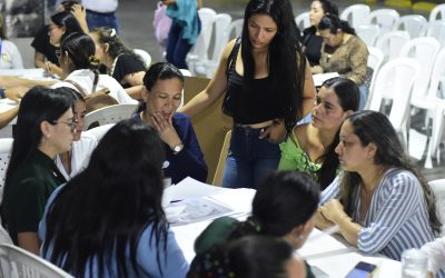 ¡Sin roscas ni palancas! Contratan  profesionales de la salud