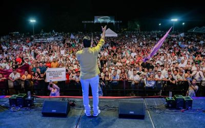 Hurtado llenó el «Néctar Arena»