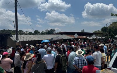 Campesinos bloquean a esta hora vía Convenio – Líbano