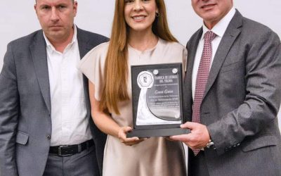 Fábrica de Licores reconoce labor de GanaGana