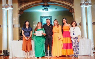 Homenaje a mujeres valientes