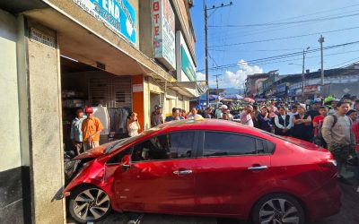 Este accidente que deja a dos personas lesionadas