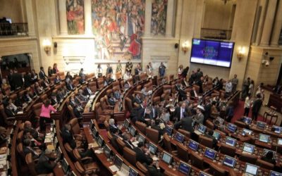 Sueldo de congresistas sube a $52,6 millones tras aumento del 7 %