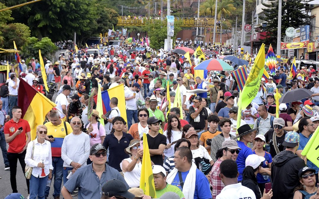 Más de 3.000 personas marcharon pacíficamente en Ibagué por el Día del Trabajo