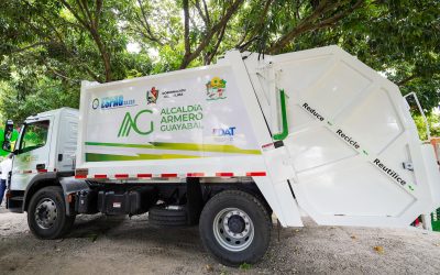 Armero Guayabal recibió carro compactador de basuras