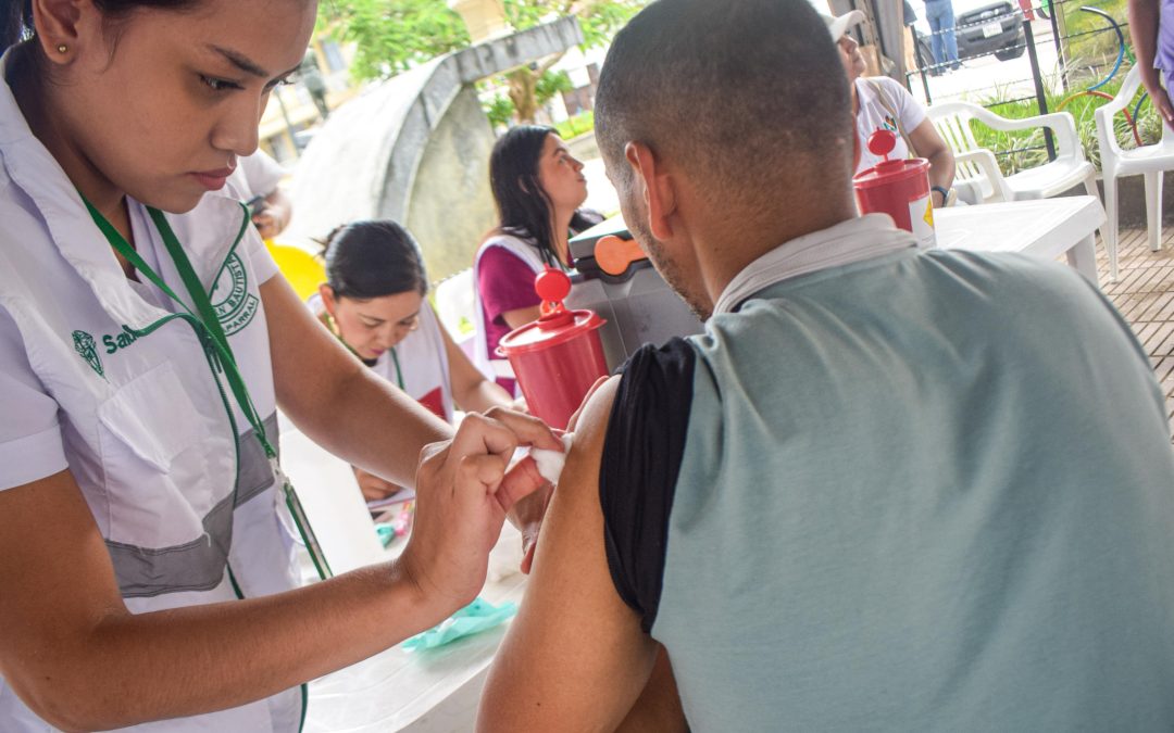 Tolima refuerza vacunación por riesgo de fiebre amarilla