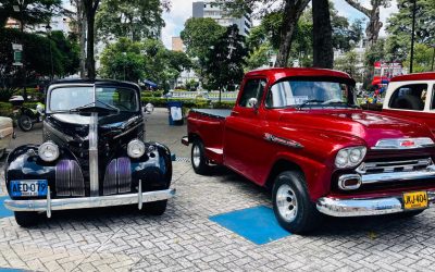 Este sábado, 28 de junio, gran desfile de vehículos antiguos y clásicos
