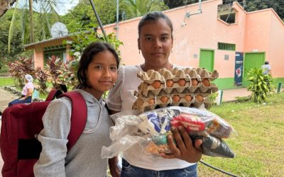 Niños de Ataco recibieron «Canasta Alimentaria»