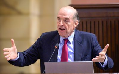 Procuraduría abre juicio disciplinario a Álvaro Leyva por incumplir suspensión