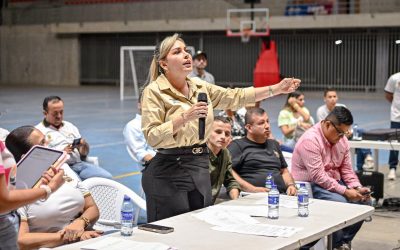 Alcaldesa de Ibagué Establece Acuerdos con la Comunidad sobre Parqueaderos del Parque Deportivo