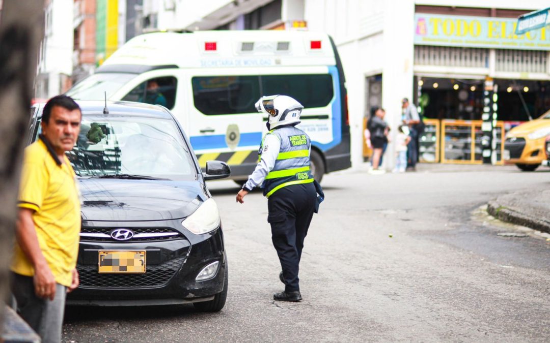Más de 11.000 comparendos por mal parqueo en año y medio en Ibagué