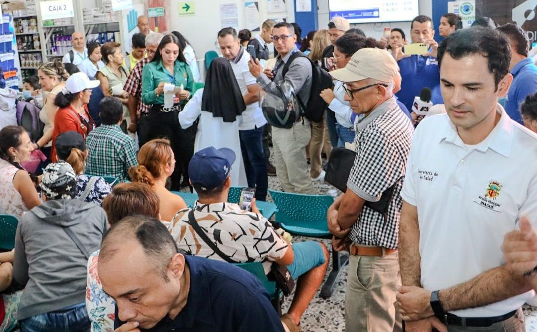 Inspección y vigilancia en la entrega de medicamentos a usuarios