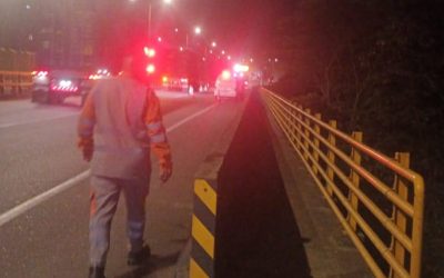Tragedia en el puente de La Variante: muere joven de 17 años