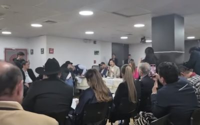 Instalan mesa de diálogo y levantan bloqueo en Coello por una hora