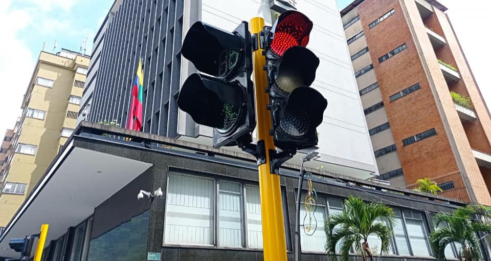 amplian-los-tiempos-de-espera-en-semaforos-de-ibague
