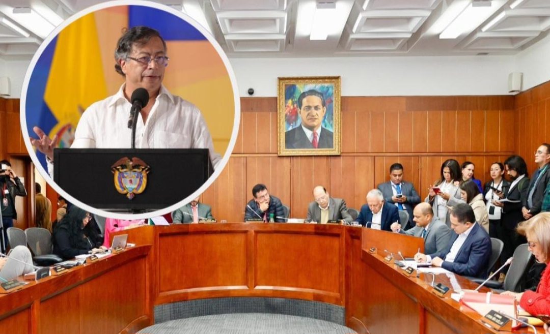 Petro rechaza reforma alternativa a la salud y defiende giro directo