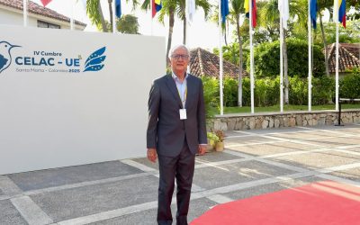 Colombia y San Vicente elevan la cooperación sanitaria en la Cumbre CELAC–UE