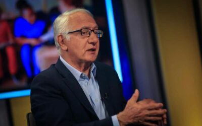 Jaramillo cuestiona gestión de recursos en el sistema de salud