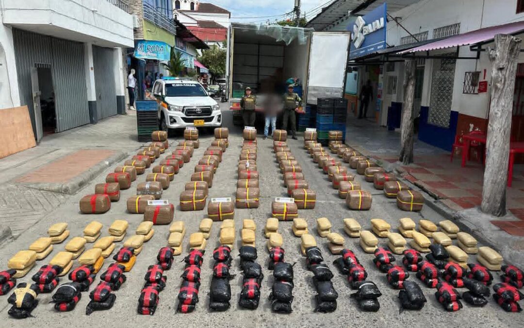 Policía frena cargamento de marihuana en la variante de El Guamo