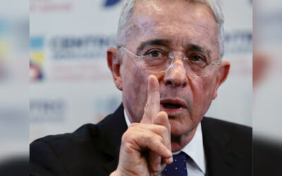 Uribe llama a oponerse al aumento del salario Mínimo