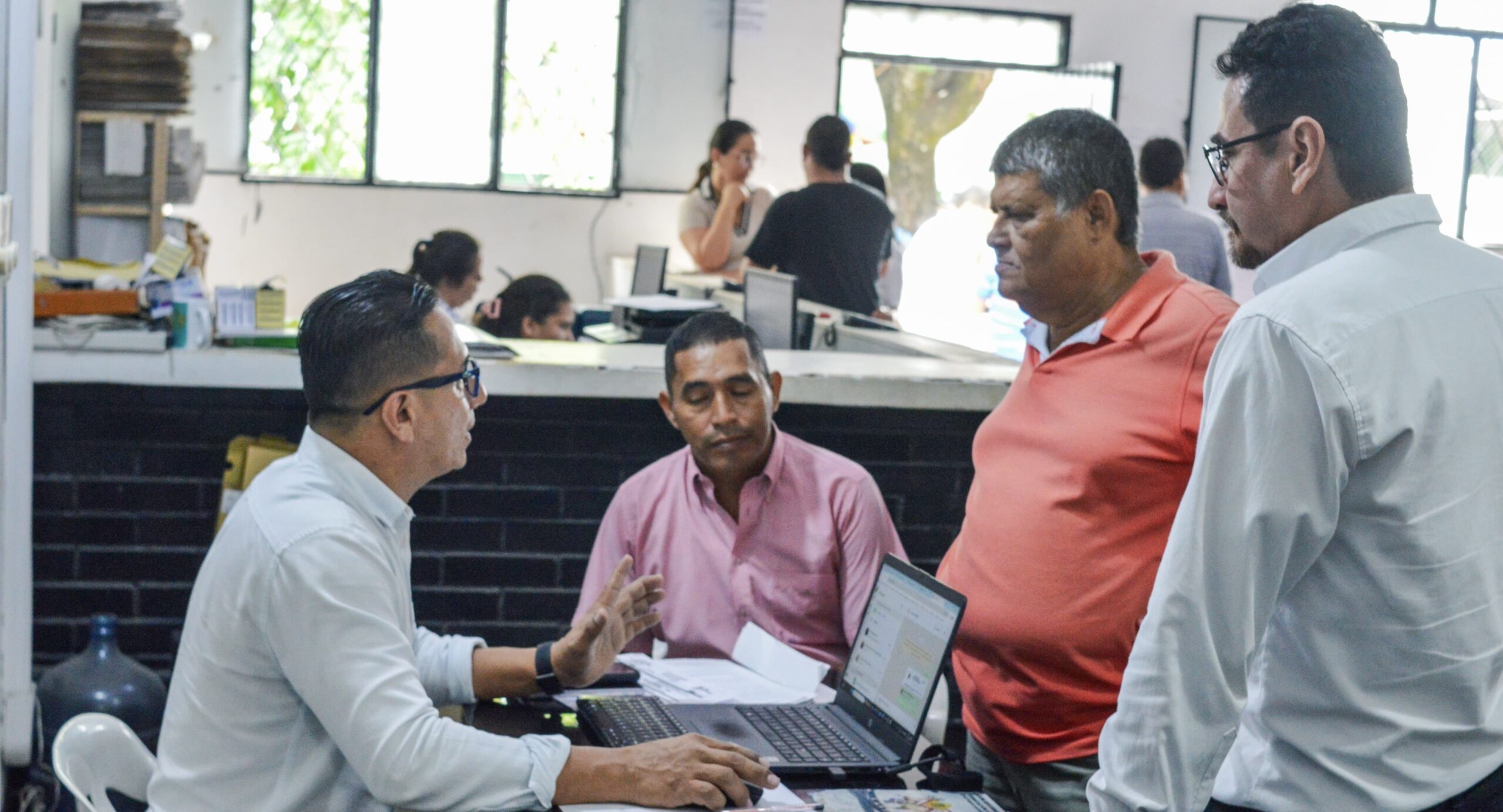 195d7c17-2abf-4d30-99bf-a6ca440501d8