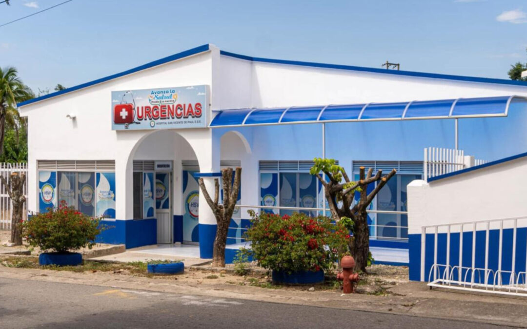 Hospital de Prado advierte cierre de servicios por falta de pagos